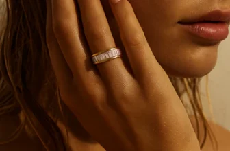 Ellievailjewelry Waterproof jewelry is a bestseller, with a unique and stylish design.